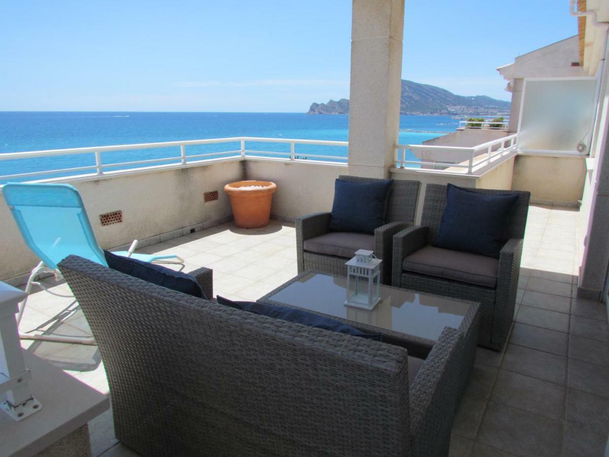 Beach Front Line Penthouse In Altea Exterior photo